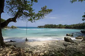 *** Hotel Villa Juanita Happy Grove Jamaica